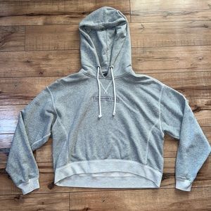 abercrombie and fitch cropped hoodie